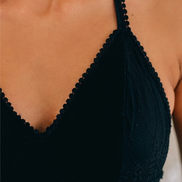 Lace top jumpsuit - Picture 3 of 5